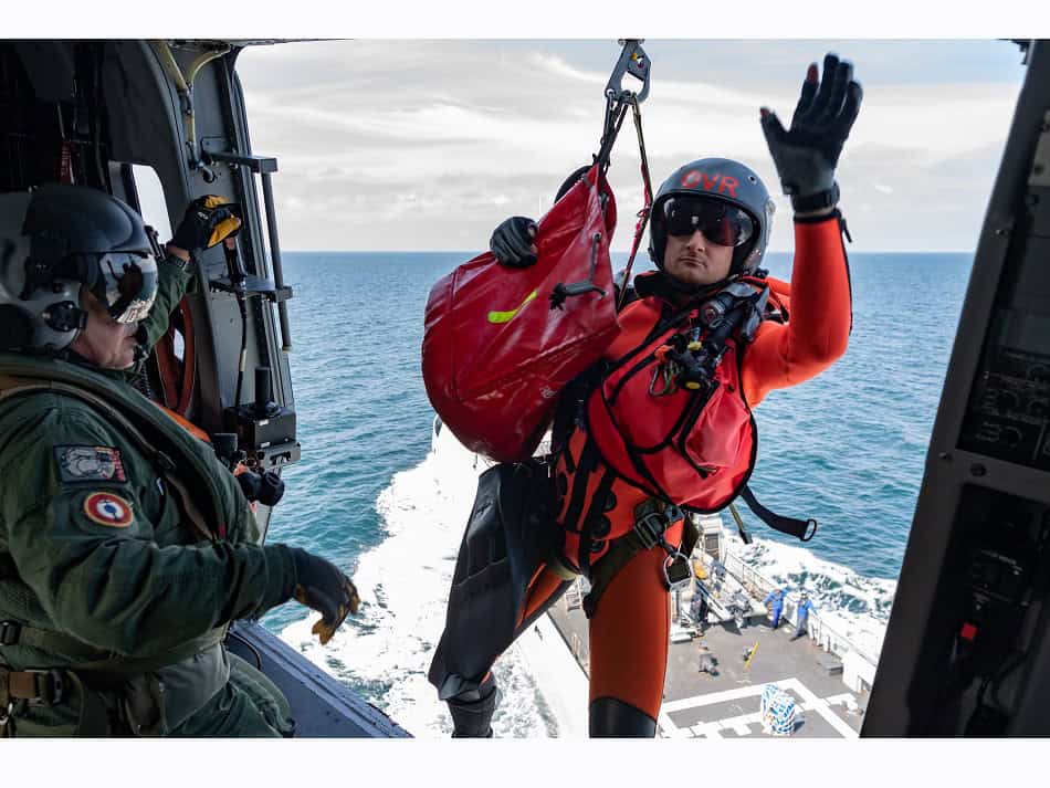 海軍 18