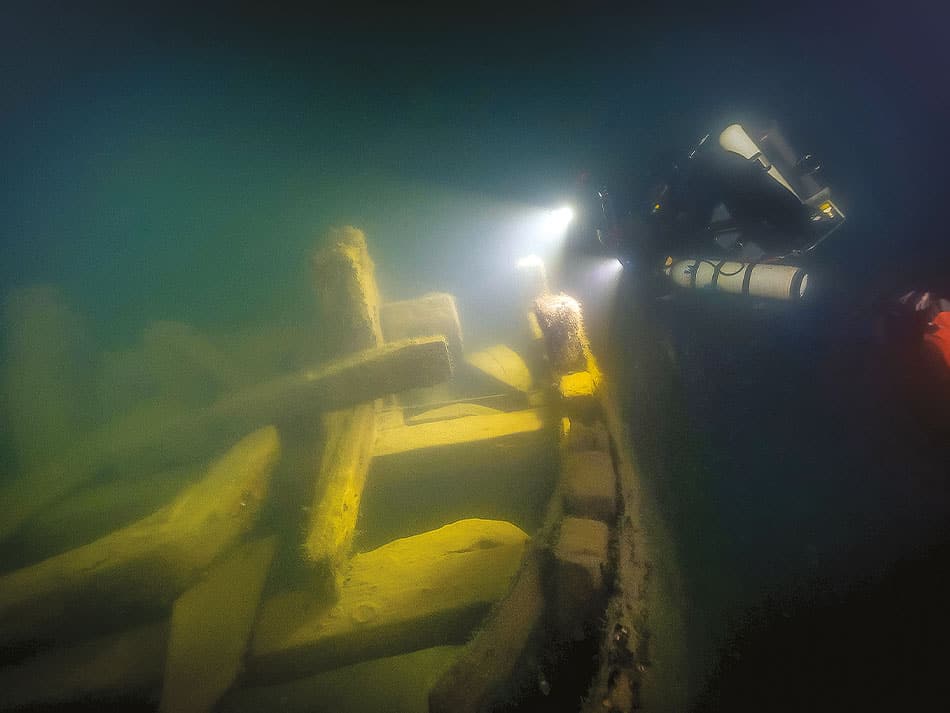 Diving expedition wreck 1