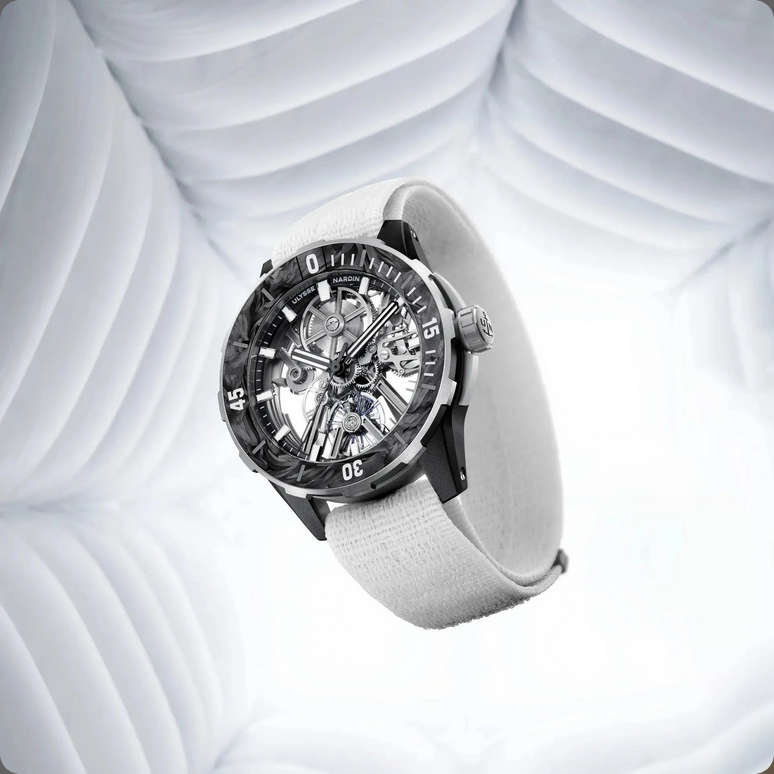 Screenshot 2025 05 02 at 15 48 05 diver air watch Ø 44 mm 3743 170 2a 0a
