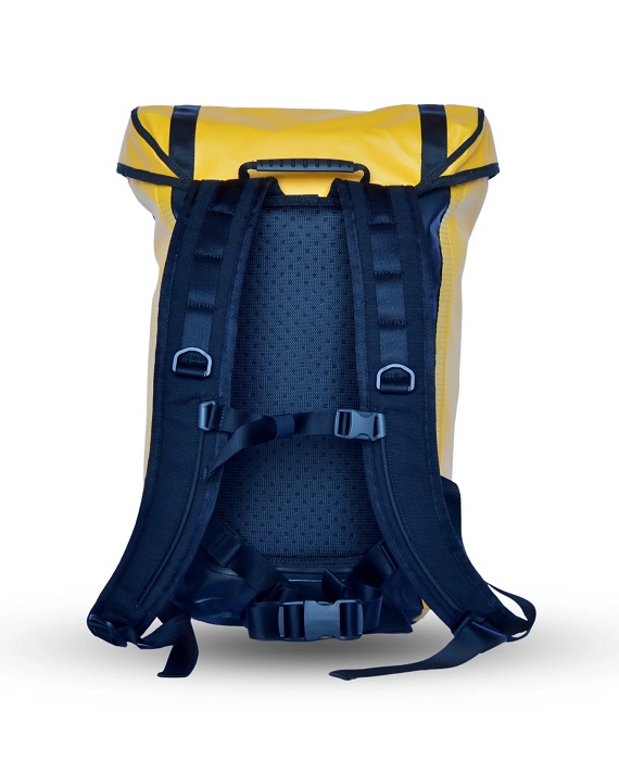 Waterproof boat backpack orange 25l back detail