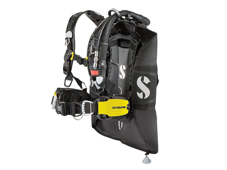 Hydros Pro 2 SCUBAPRO diving BCD, essential for buoyancy and underwater comfort.