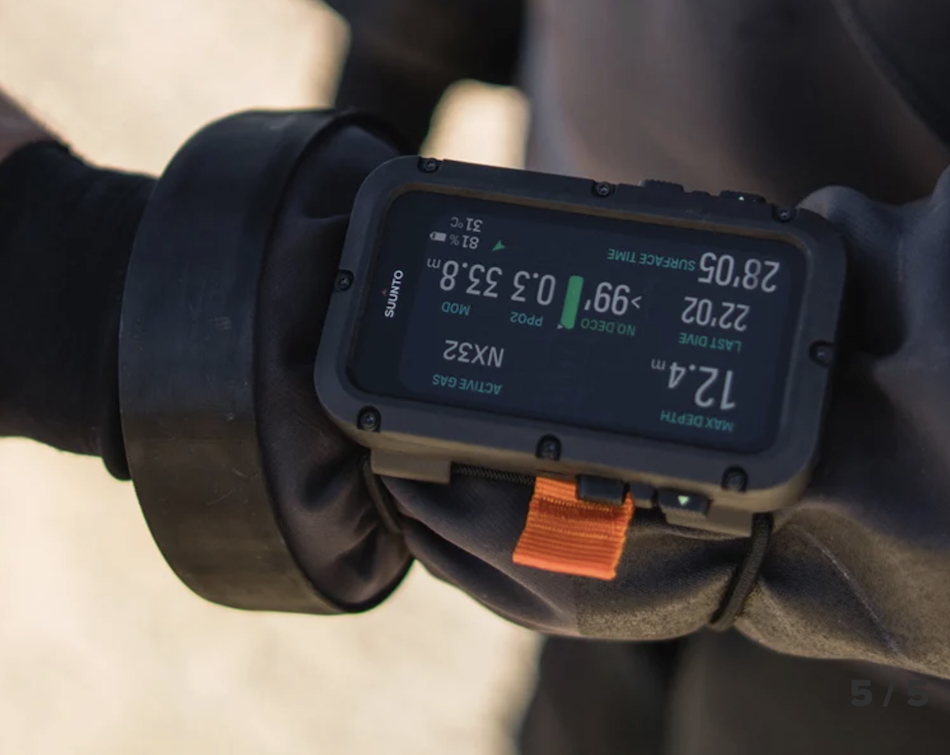 A dive computer displaying essential data for underwater explorations.