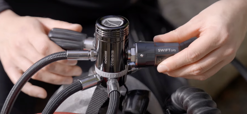 Diving regulator equipped with a GPS system for safe underwater exploration.
