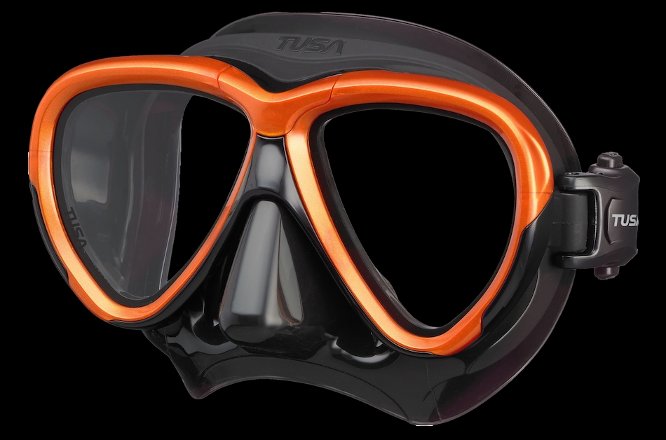 TUSA diving mask, ideal for exploring the wonders of the underwater world.
